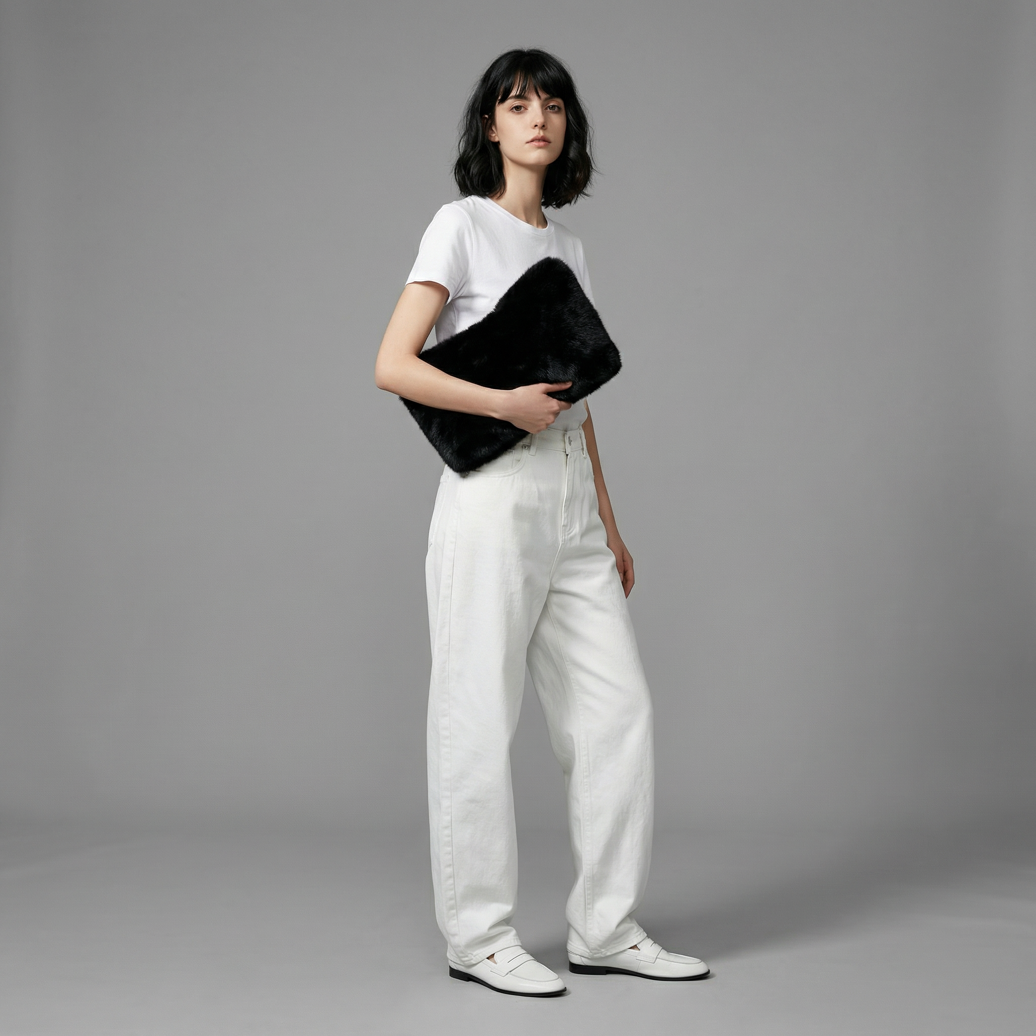 The Clutch - black shearling